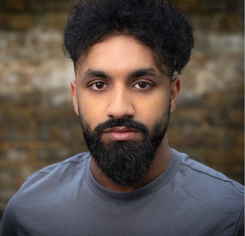 Pranav Pillai headshot