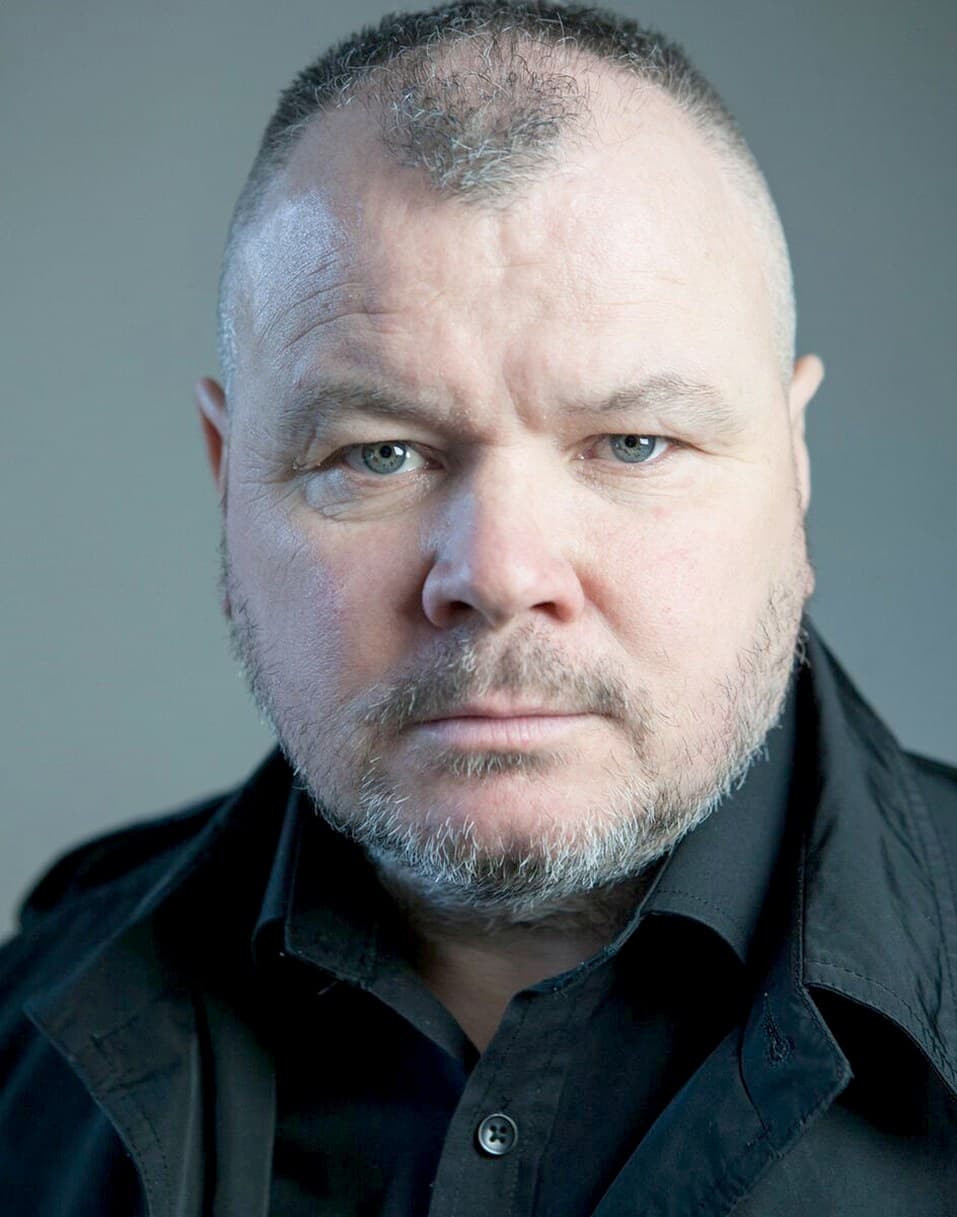 Colin Coombs headshot