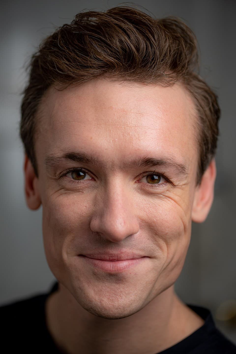 Owen Zeal headshot